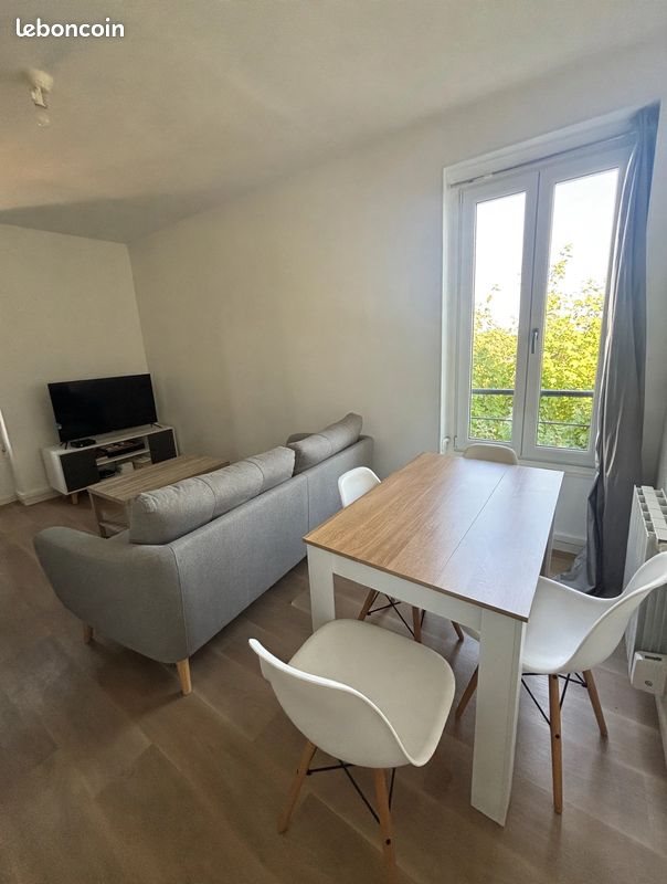 Appartement à louer, 60m², Joigny