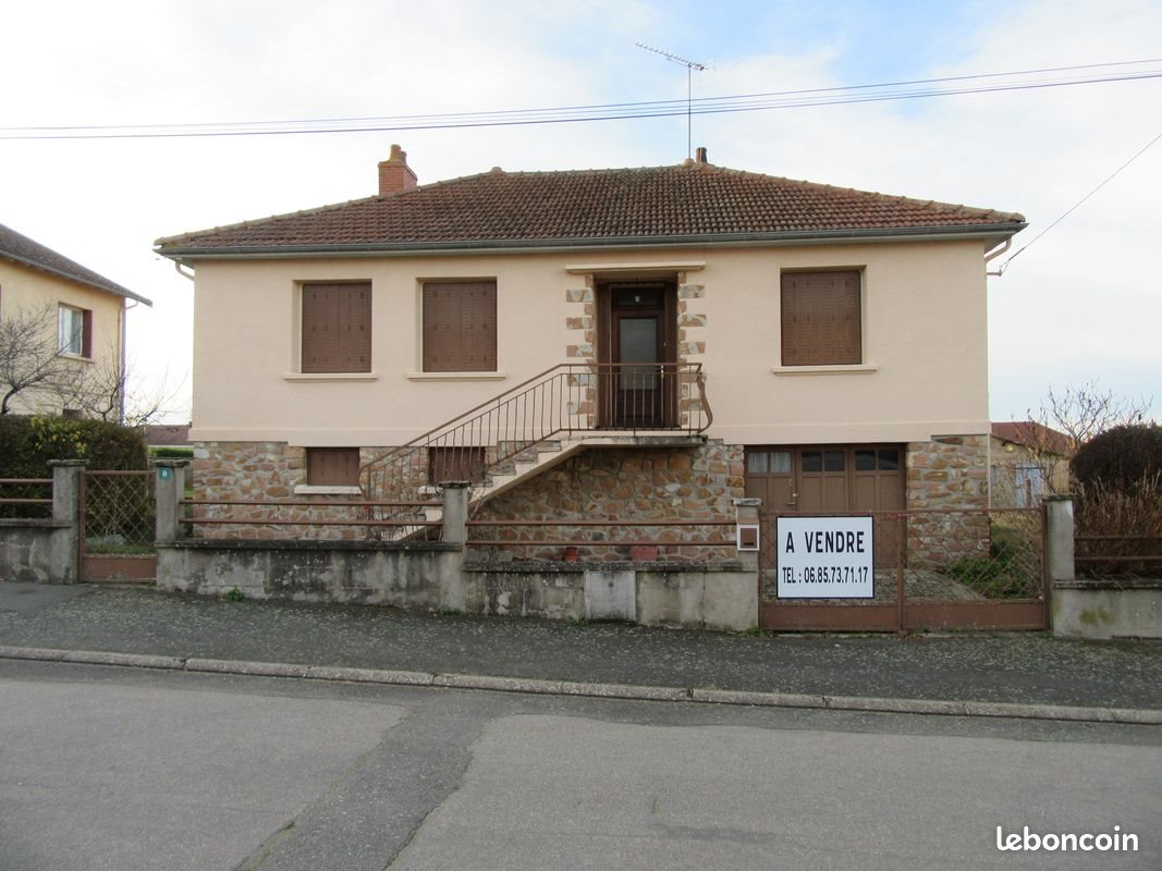 Maison à vendre, 95m², Montmarault