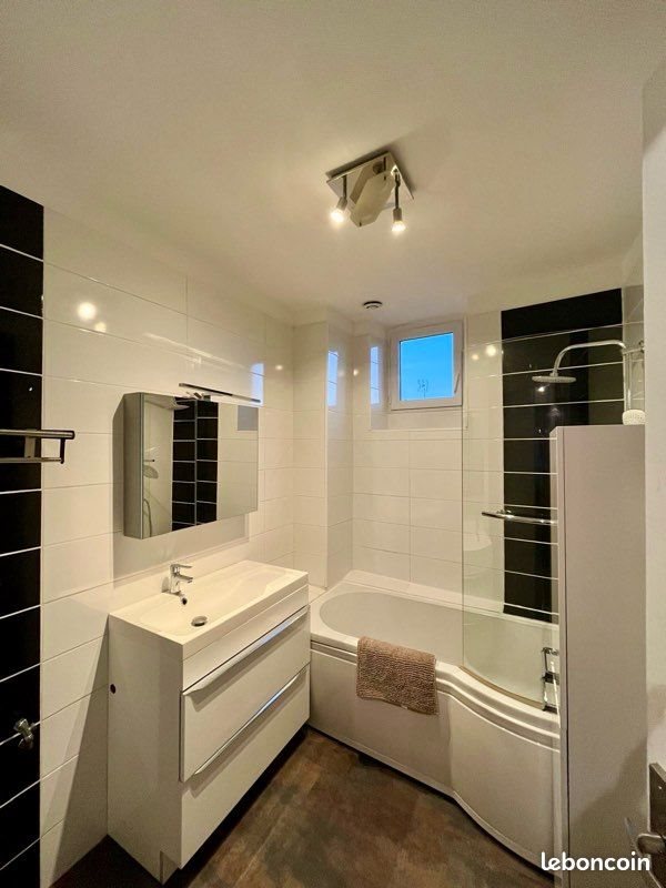 Appartement à vendre, 66m², Nîmes
