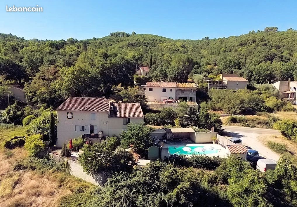 Maison à vendre, 257m², Allemagne-en-Provence