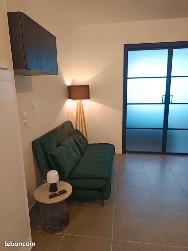 Appartement à louer, 32m², Décines-Charpieu