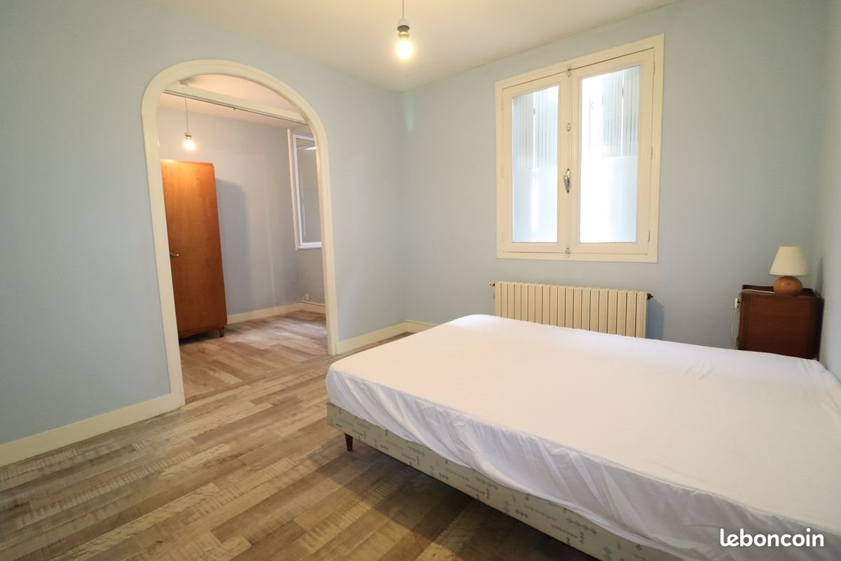 Appartement à louer, 65m², La Réole