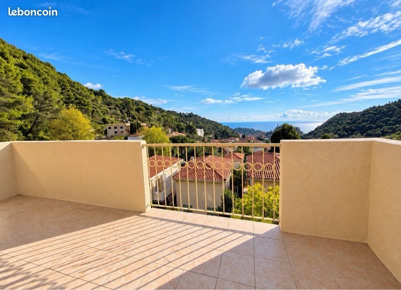 Appartement à louer, 45m², Èze