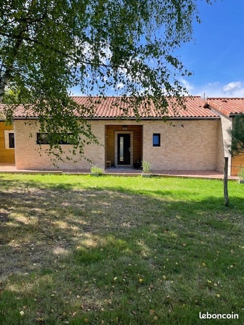 Maison à vendre, 160m², Piégut-Pluviers