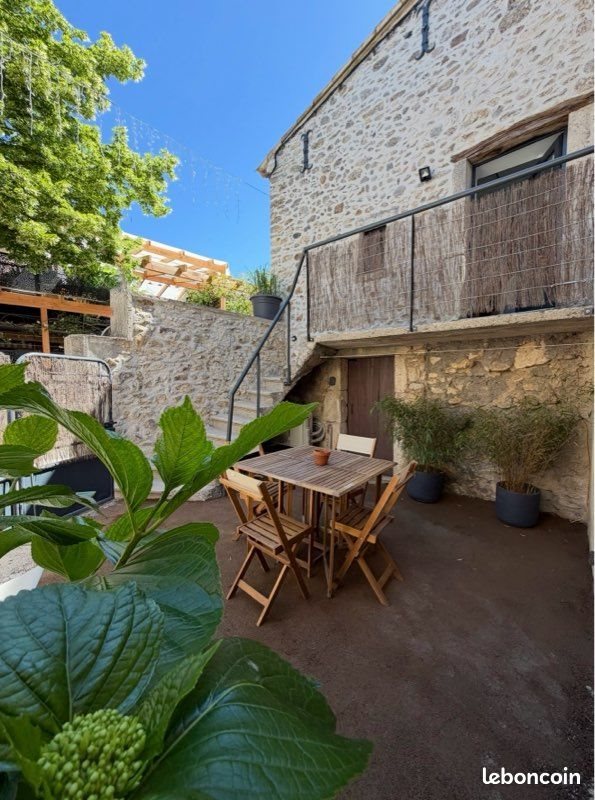 Maison à louer, 40m², Saint-Martin-d'Ardèche