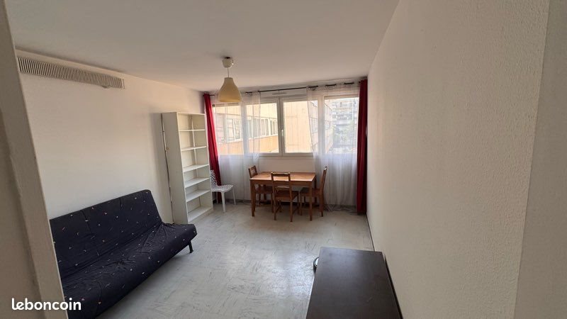 Appartement à louer, 24m², Aix-en-Provence