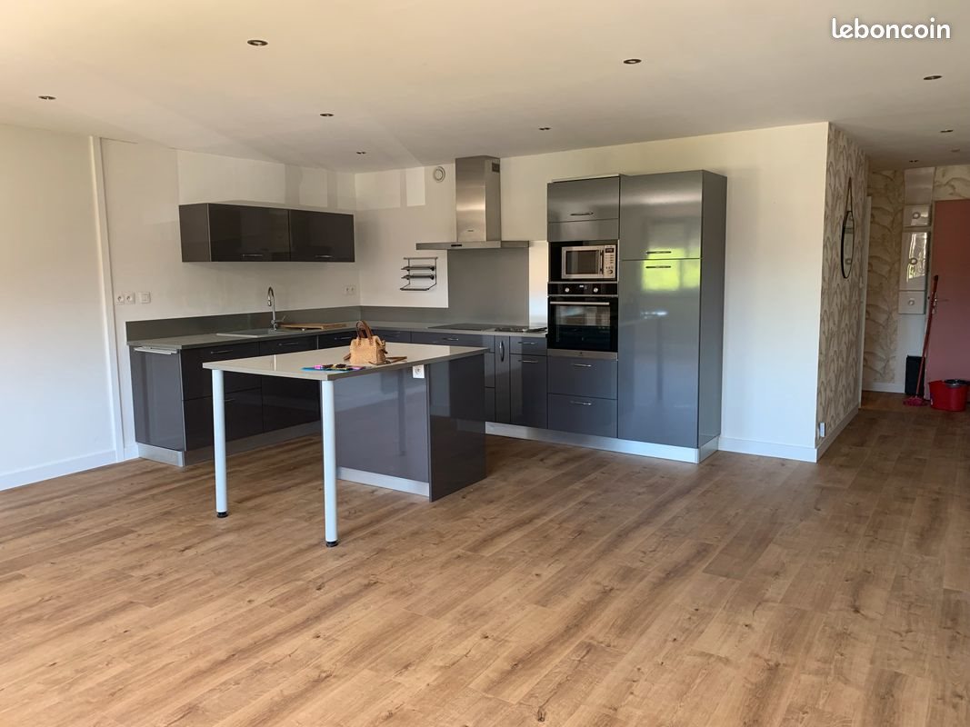Appartement à louer, 120m², Baume-les-Dames