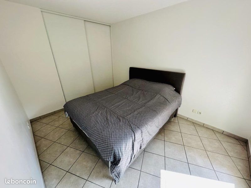 Appartement à louer, 45m², Vaulx-en-Velin