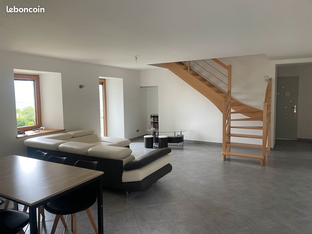 Maison à louer, 110m², Serrières-en-Chautagne
