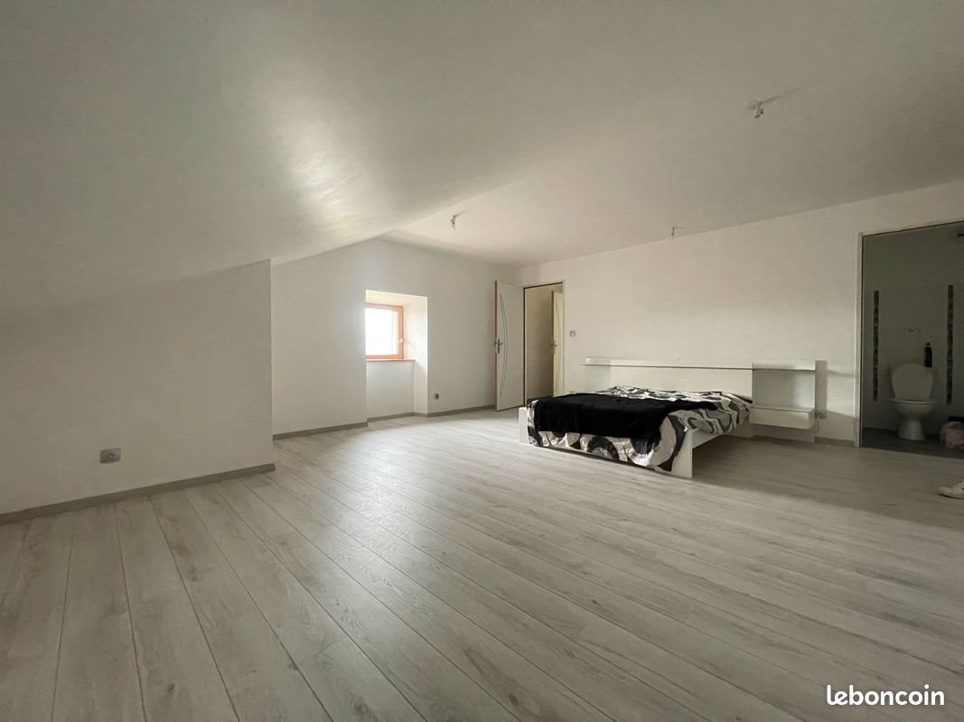 Maison à louer, 110m², Serrières-en-Chautagne