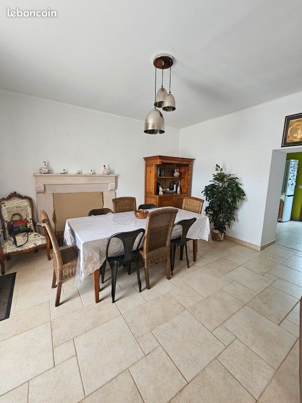 Maison à vendre, 137m², Reffannes