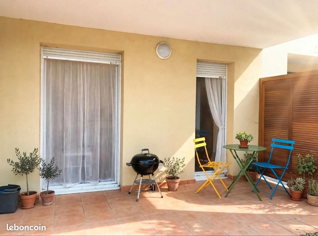 Appartement à louer, 30m², Vedène