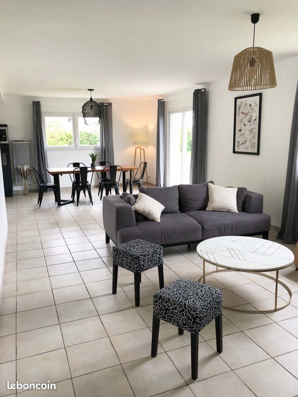 Maison à louer, 95m², Goudelin