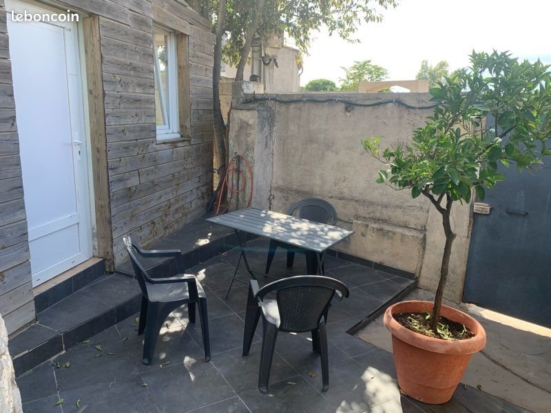 Appartement à louer, 16m², Marseille 15ème