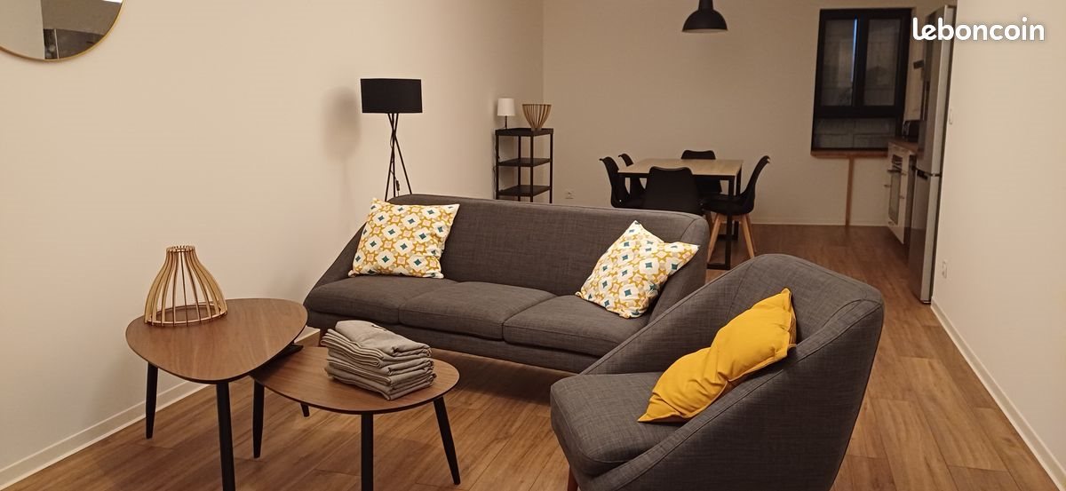 Appartement à louer, 100m², Aimargues