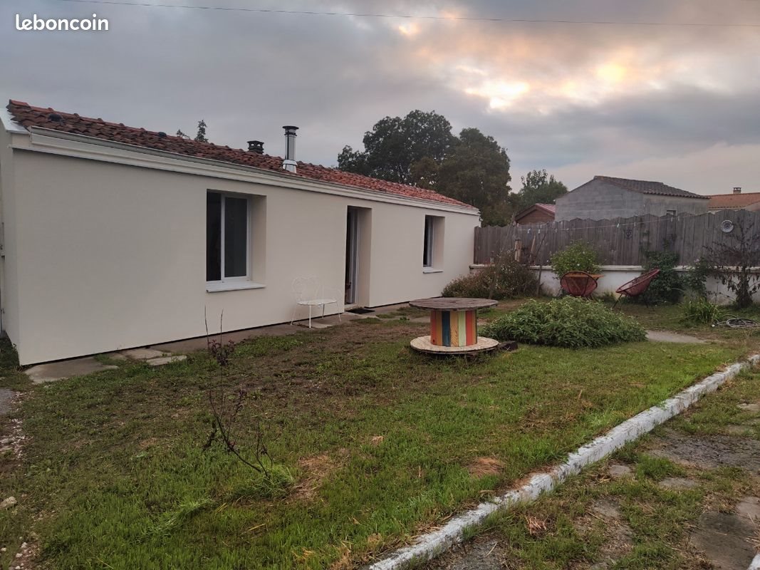 Maison à vendre, 70m², Genouillé