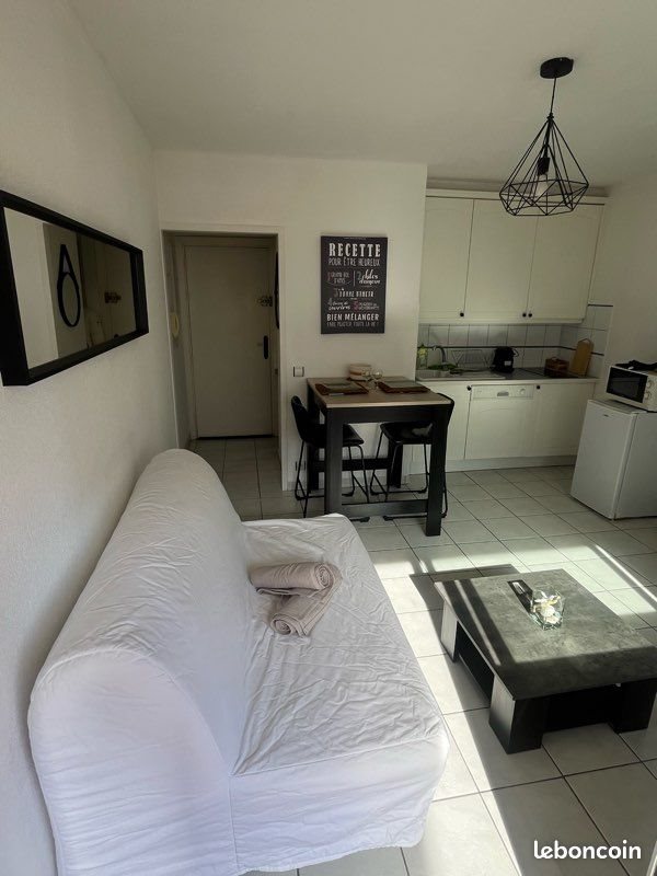 Appartement à louer, 20m², Hyères