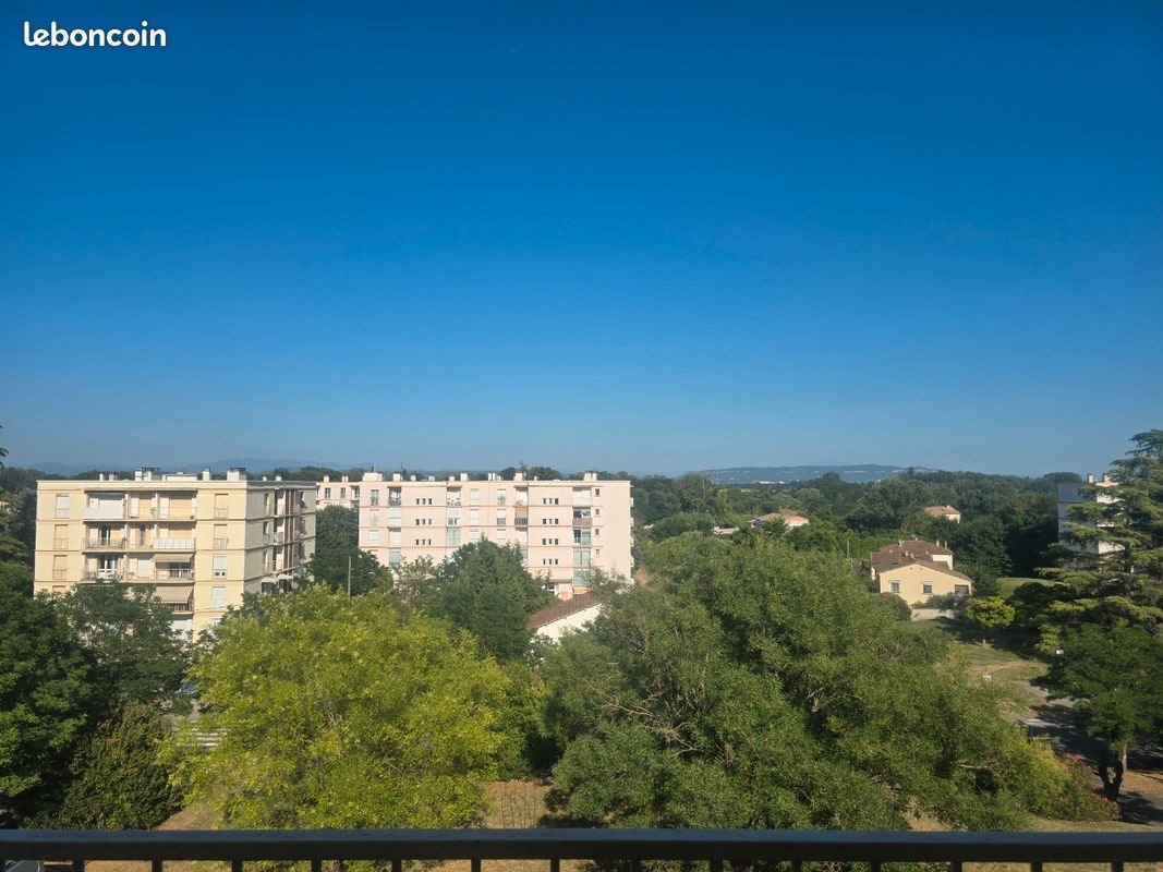 Appartement à louer, 77m², Bourg-Saint-Andéol