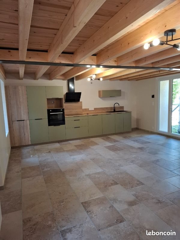 Maison à louer, 90m², Ris