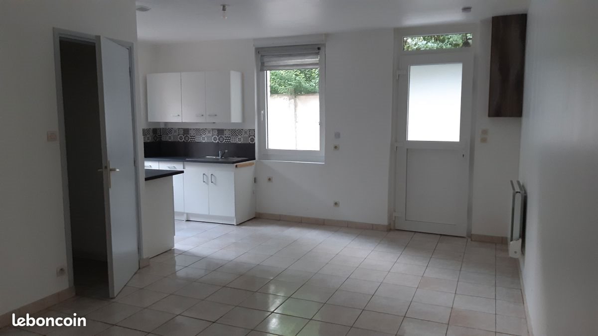 Maison à louer, 60m², Neuville-Saint-Rémy