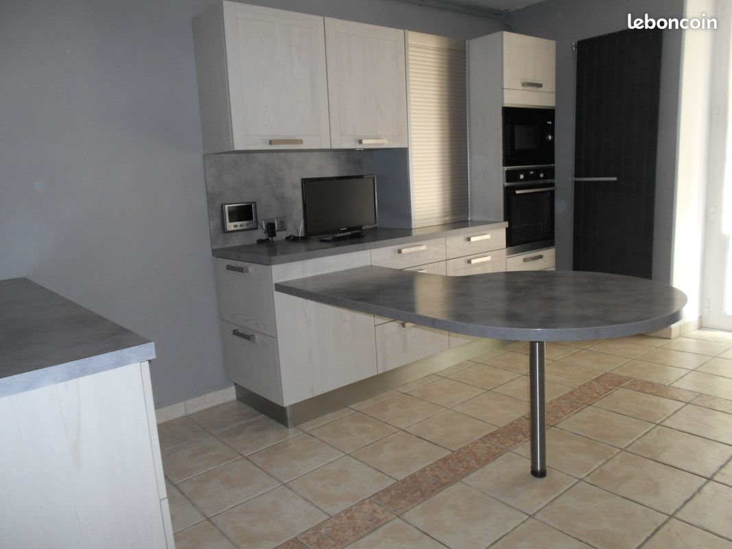Maison à vendre, 170m², Chassignolles