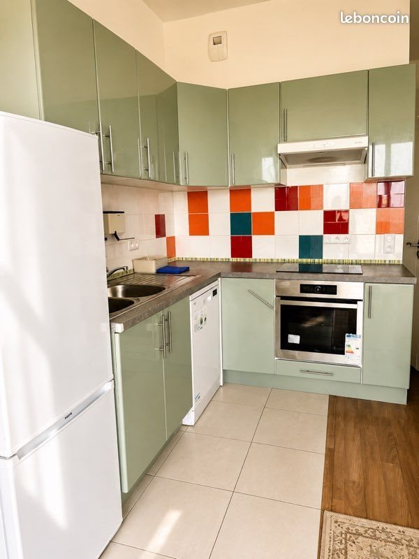 Appartement à louer, 49m², Puteaux