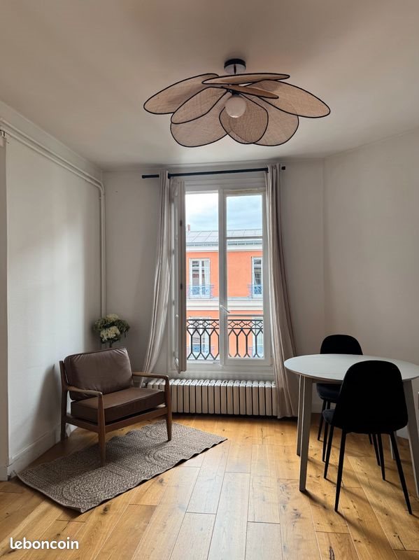 Appartement à louer, 46m², Clichy