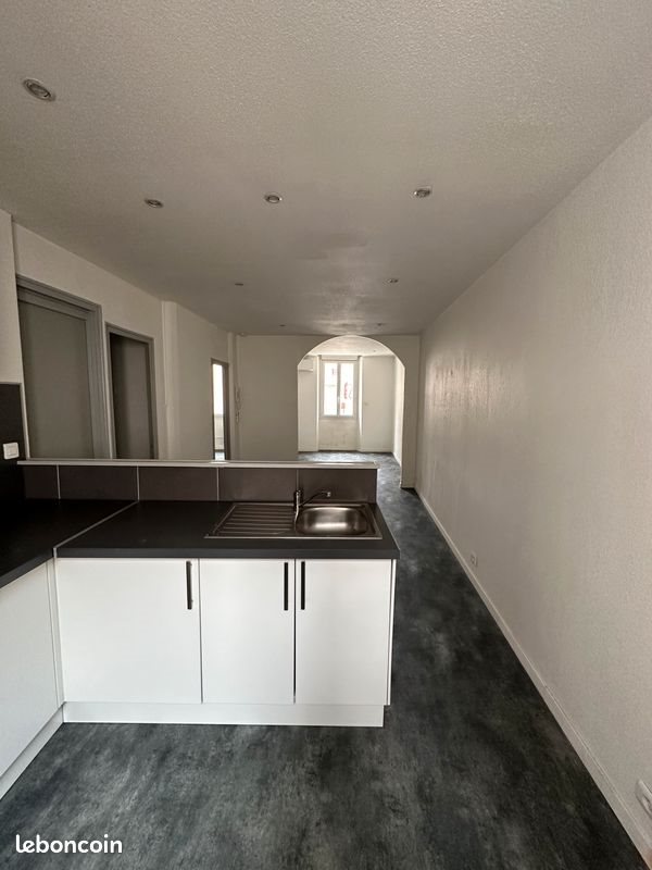 Appartement à louer, 43m², Cuers