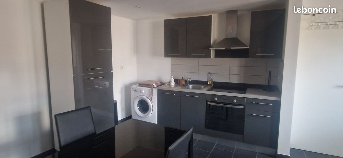 Appartement à louer, 38m², Saint-Etienne