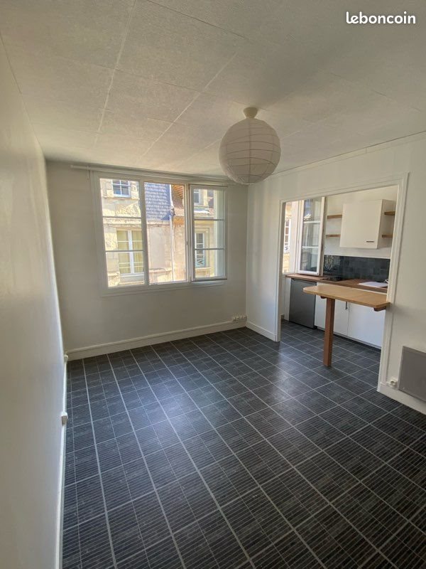 Appartement à louer, 21m², Caen