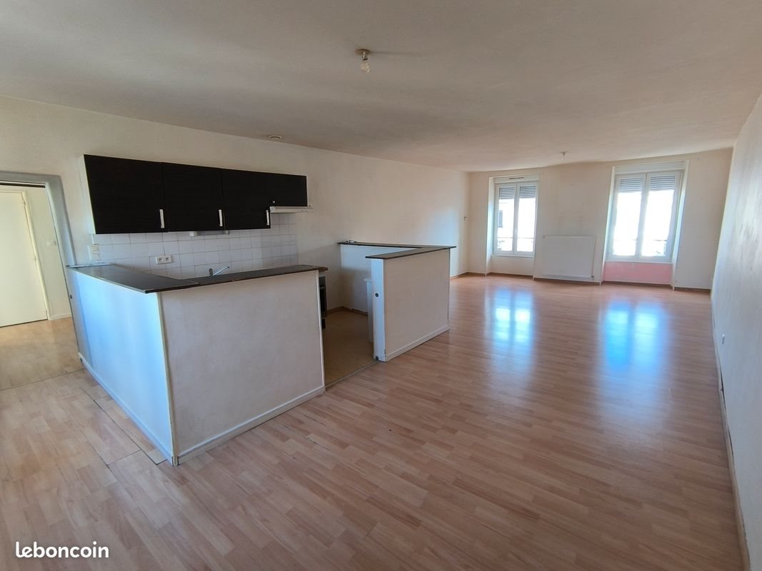 Appartement à louer, 90m², Montluçon