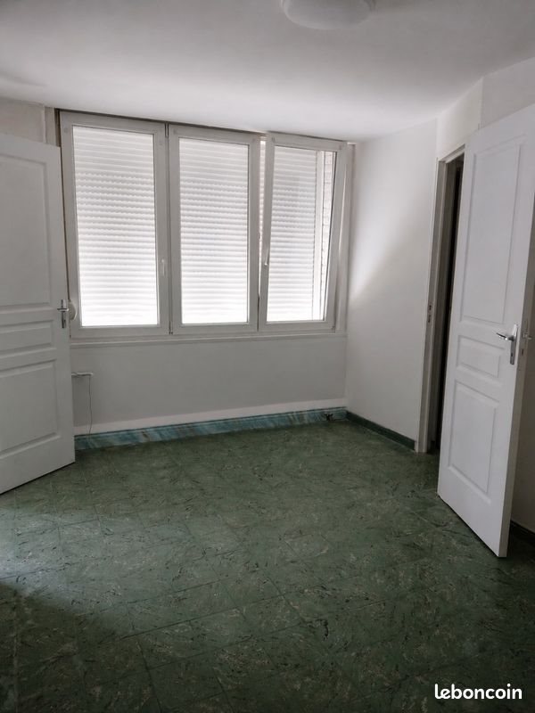Appartement à louer, 47m², Iwuy