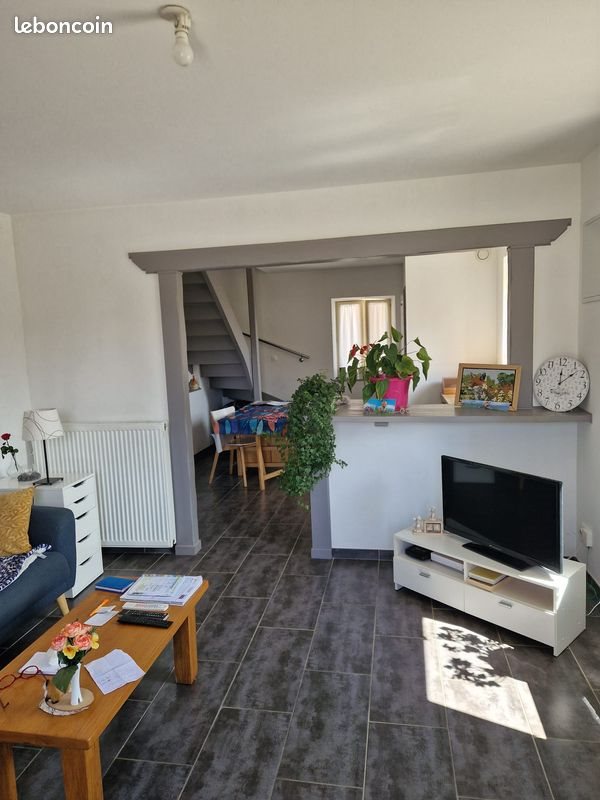 Maison à louer, 86m², Saint-Alban-d'Ay