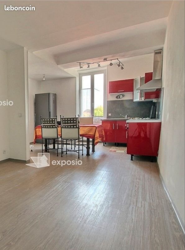 Appartement à louer, 42m², Sainte-Tulle