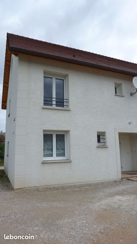 Maison à louer, 95m², Ecole-Valentin