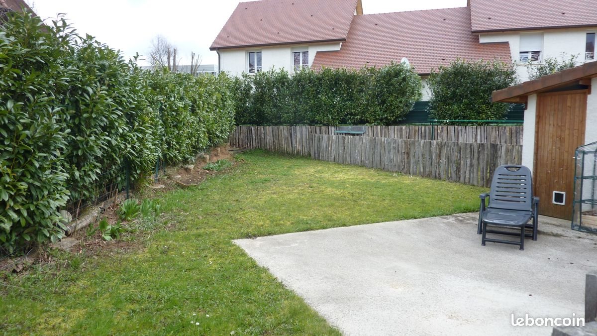 Maison à louer, 95m², Ecole-Valentin