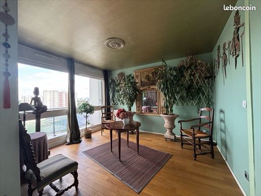 Advert pic 0