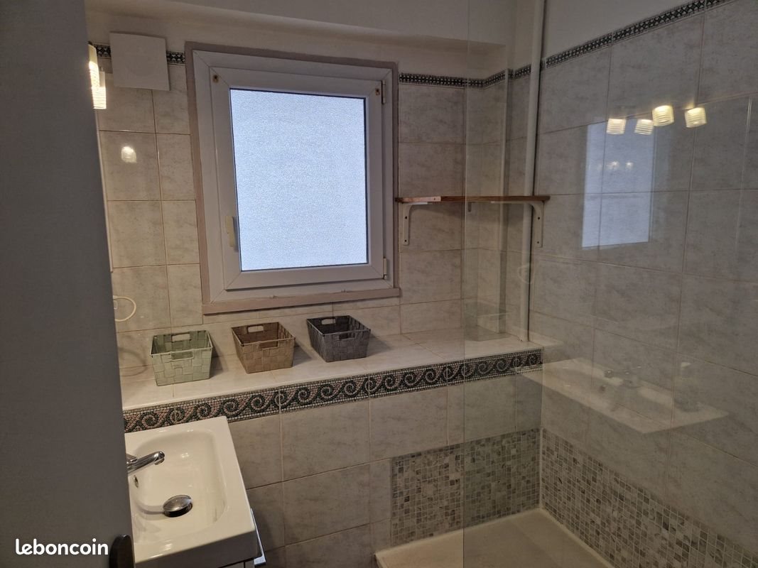 Appartement à louer, 25m², Saint-Quentin