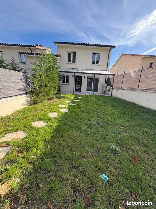 Maison à louer, 60m², Saint-Paul-en-Jarez