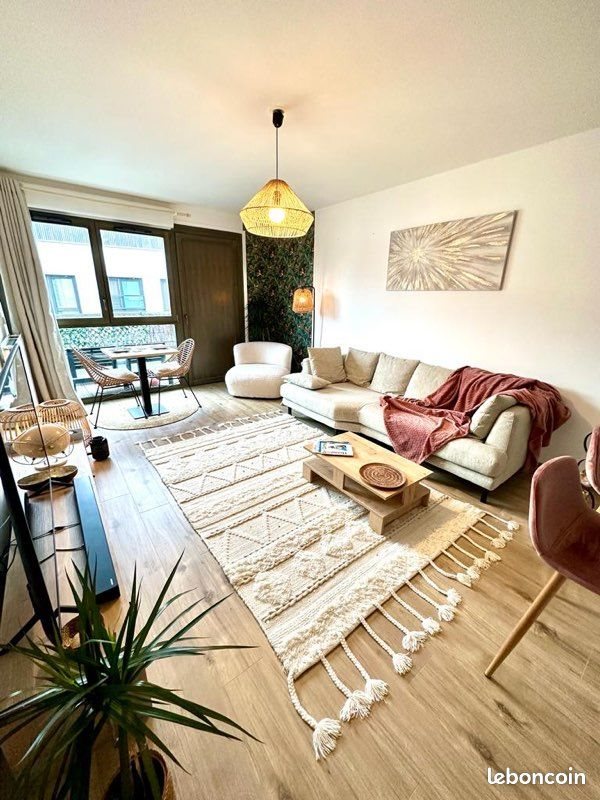 Appartement à louer, 60m², Bailly