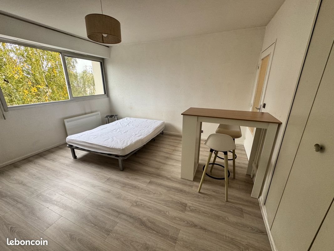 Appartement à louer, 25m², Pau