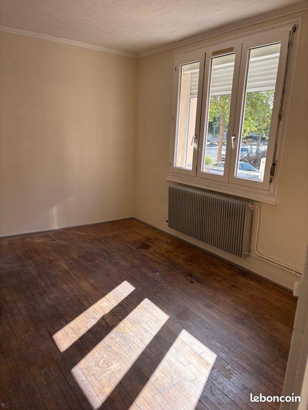 Appartement à louer, 45m², Digoin