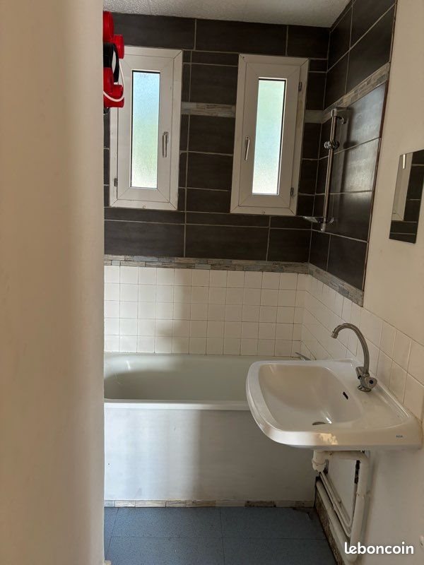 Appartement à louer, 45m², Digoin
