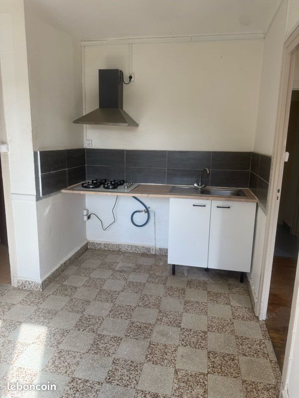 Appartement à louer, 45m², Digoin