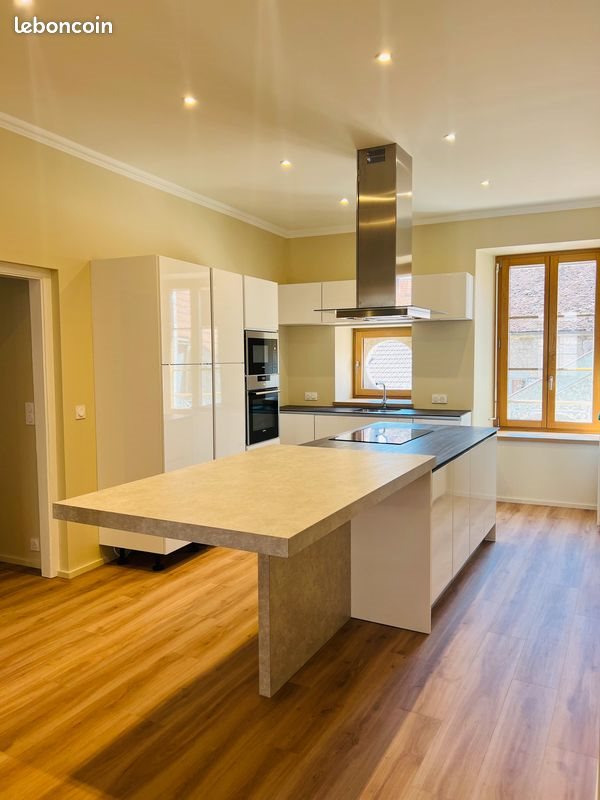 Appartement à louer, 95m², Champagnole