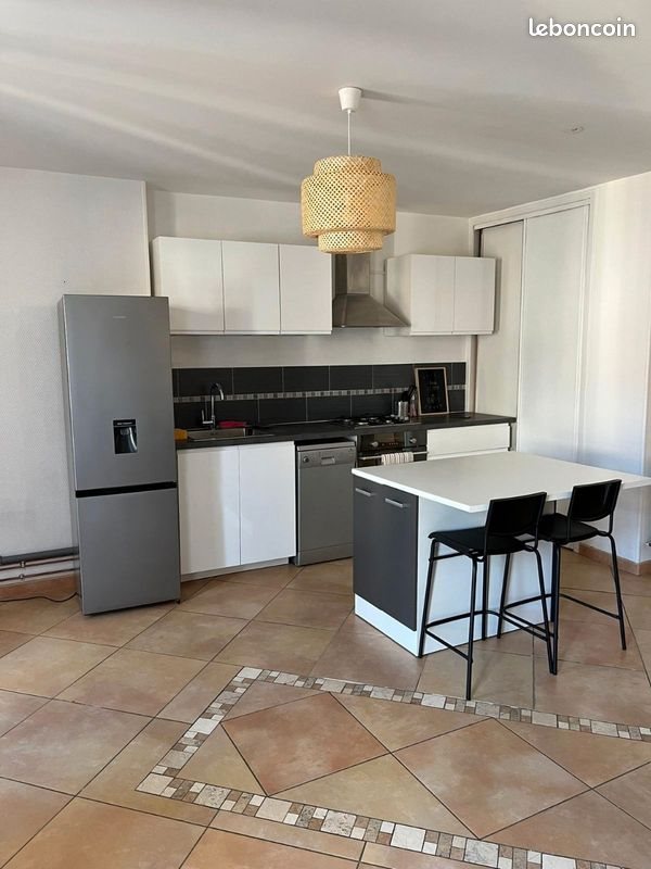 Appartement à louer, 84m², Saint-Etienne