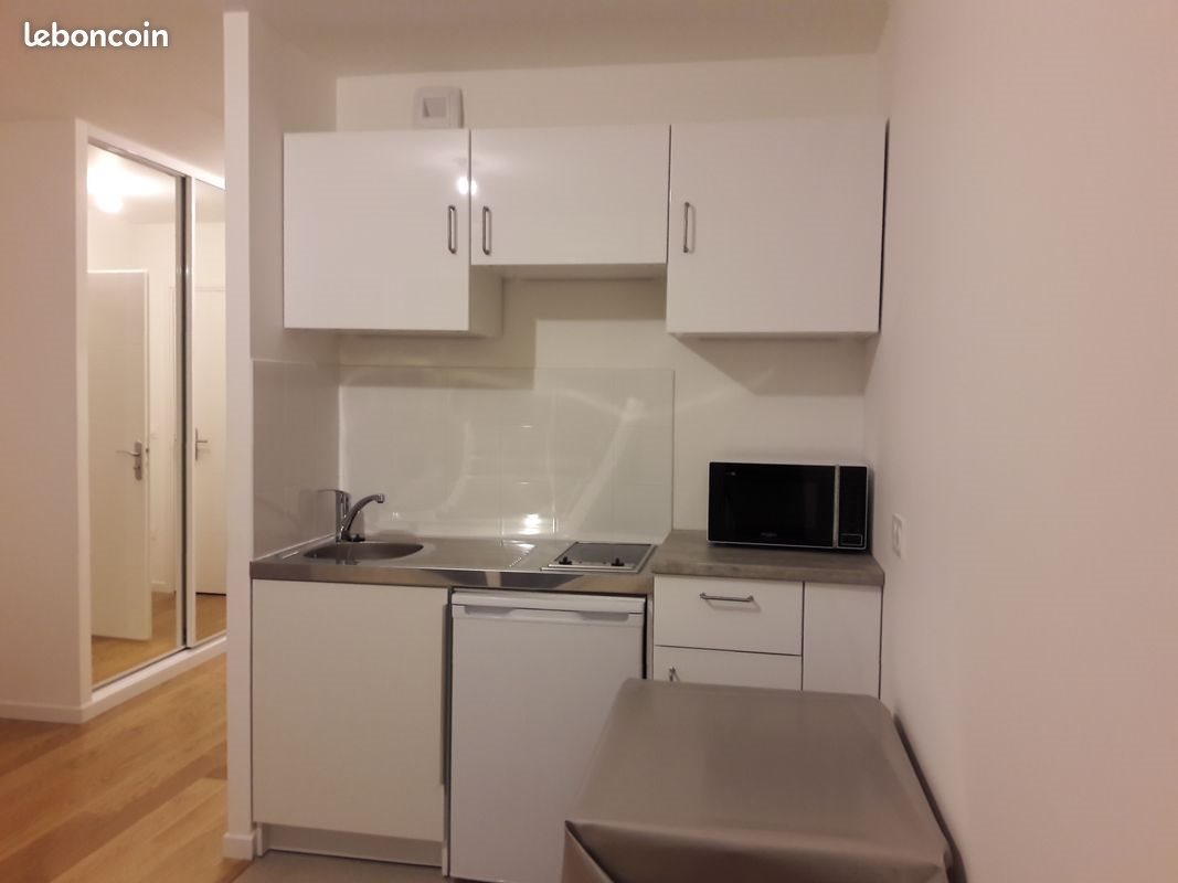 Appartement à louer, 22m², Sèvres