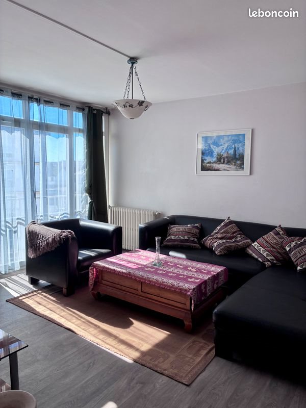 Appartement à louer, 57m², Saint-Jean-de-la-Ruelle