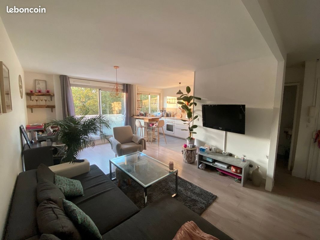 Appartement à louer, 52m², Clichy