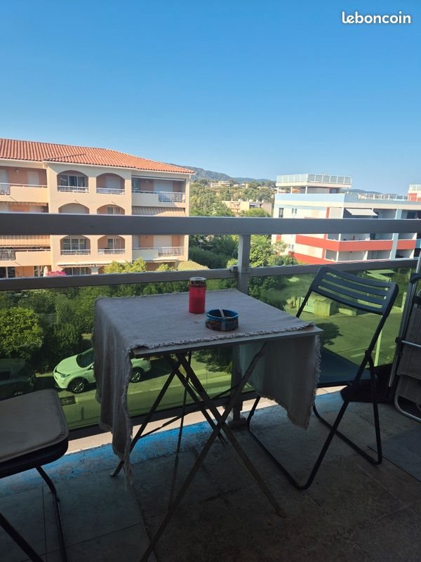 Appartement à louer, 1m², Bormes-les-Mimosas
